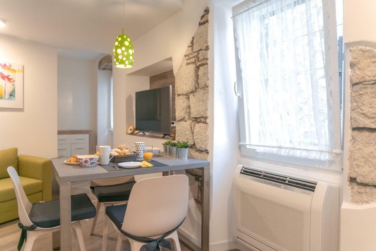 Mariva Downtown Apartment With Free Parking 로비니 외부 사진