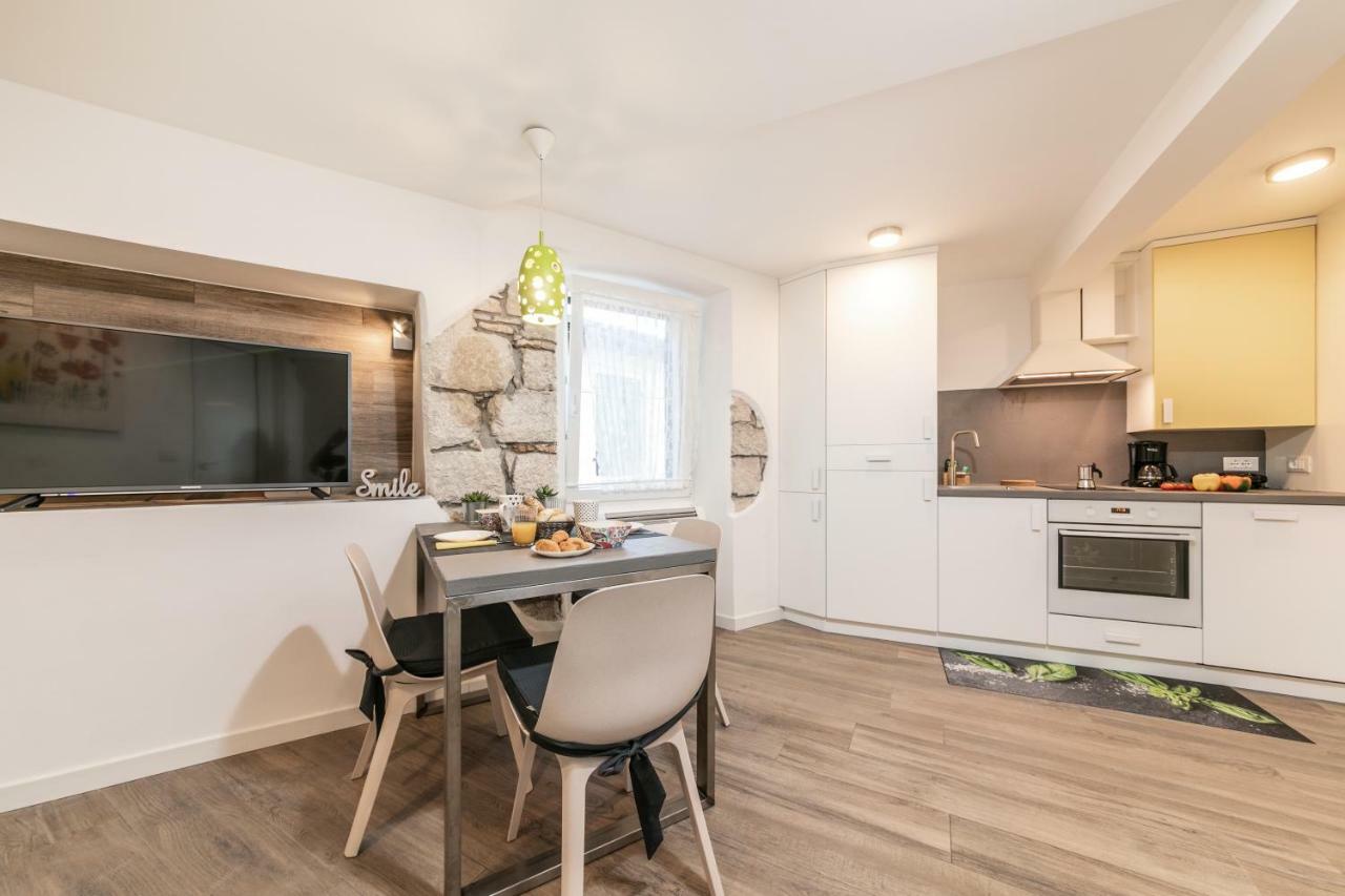 Mariva Downtown Apartment With Free Parking 로비니 외부 사진