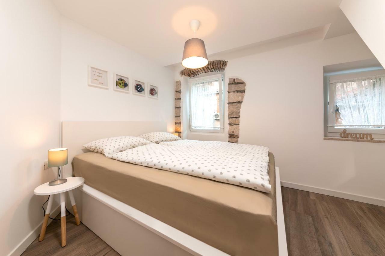 Mariva Downtown Apartment With Free Parking 로비니 외부 사진